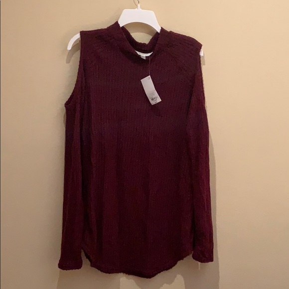 Burgundy/wine mock neck cold shoulders sweater. - Picture 1 of 2